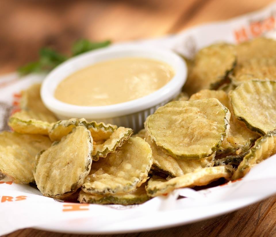 Hooters, The Lofts of Locust Hills, Lexington Zomato