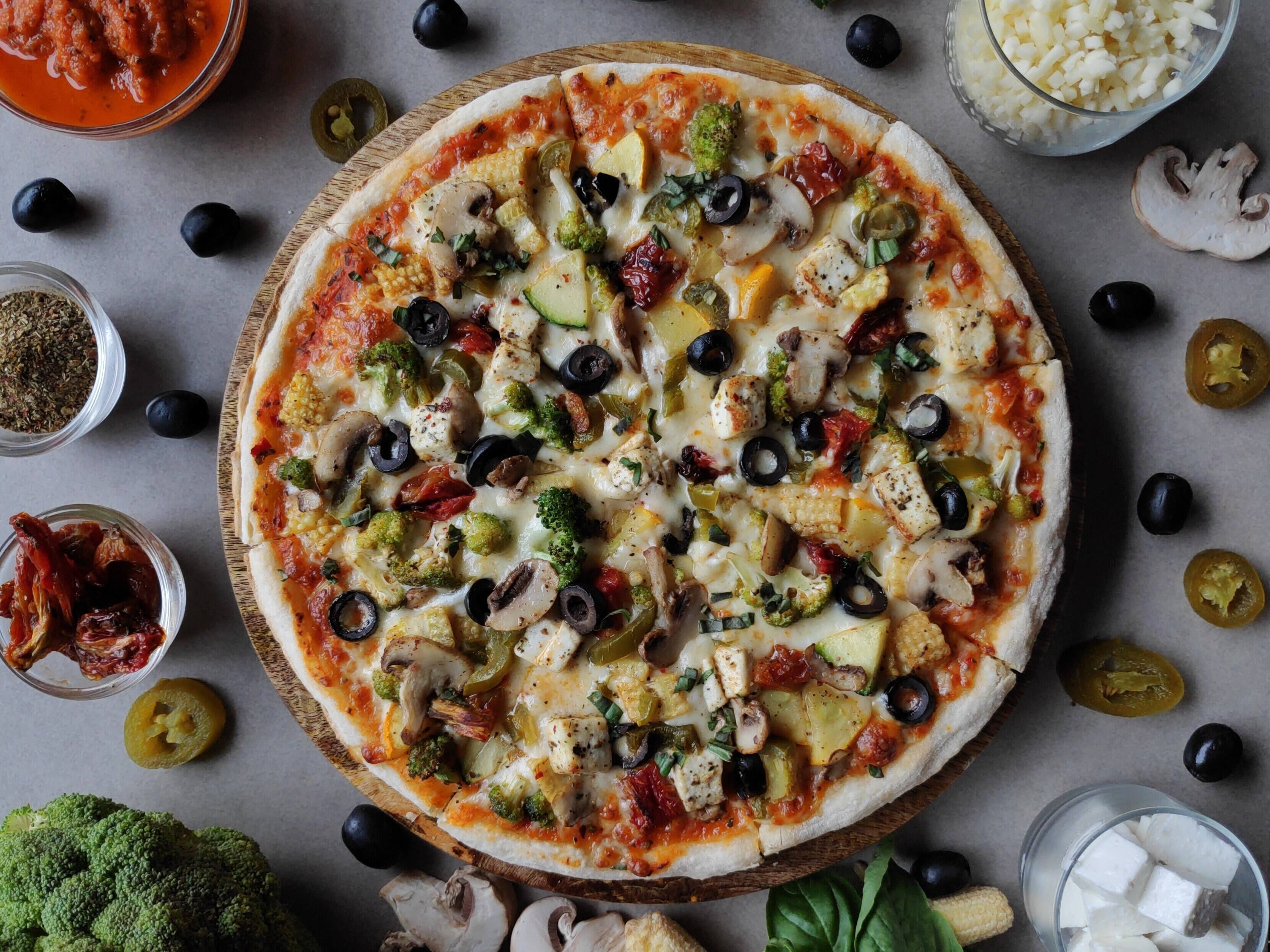 Papa Luigi Pizza Delivery near NIBM on Swiggy and Zomato Best Pizzas in  Pune - Pizzas, Burgers, Frankie Rolls, Shawarma's & Salads - Undri Pune