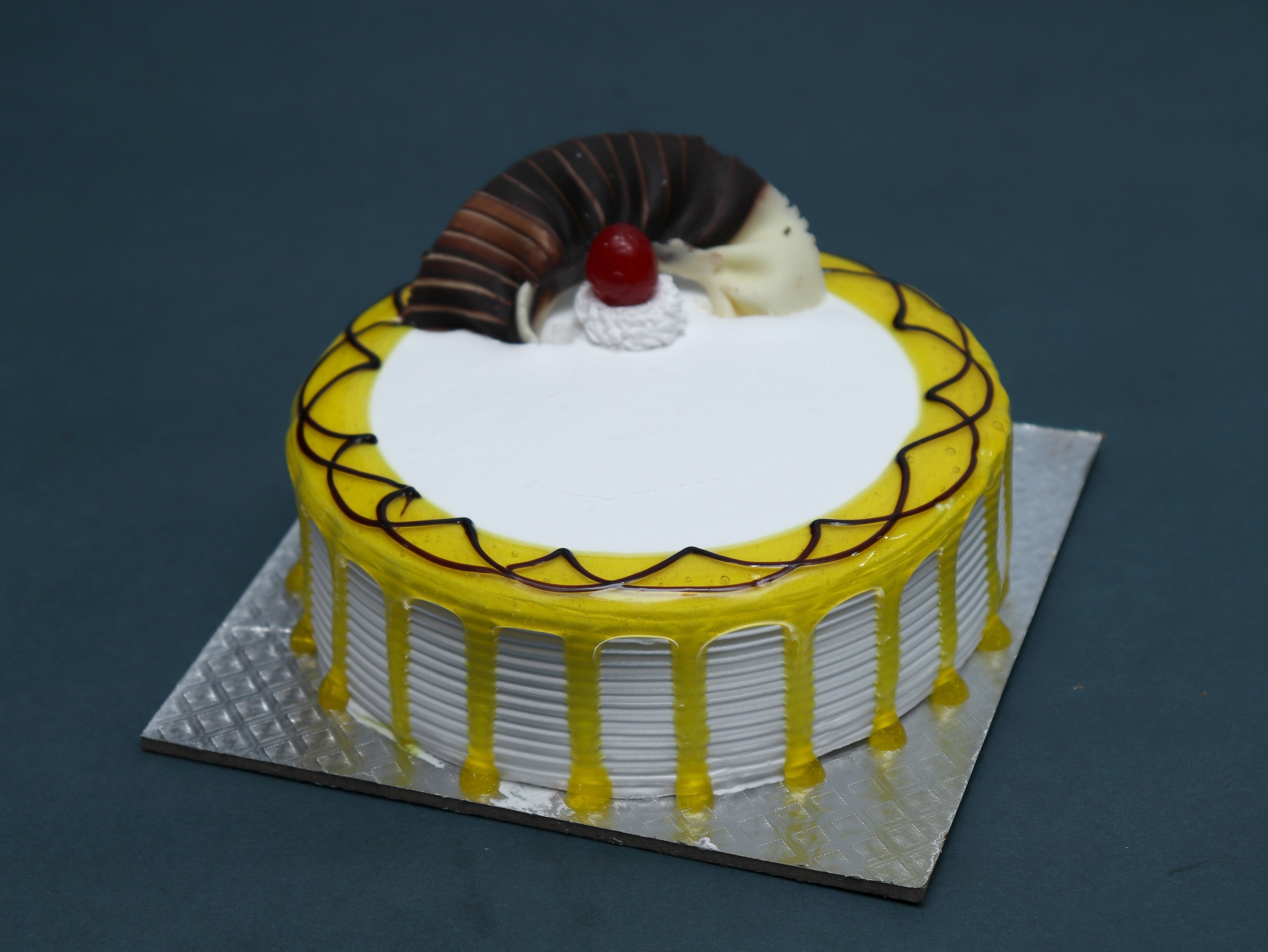 Cake Bonzerbites in Naranpura Vistar,Ahmedabad - Order Food Online - Best  Cake Shops in Ahmedabad - Justdial