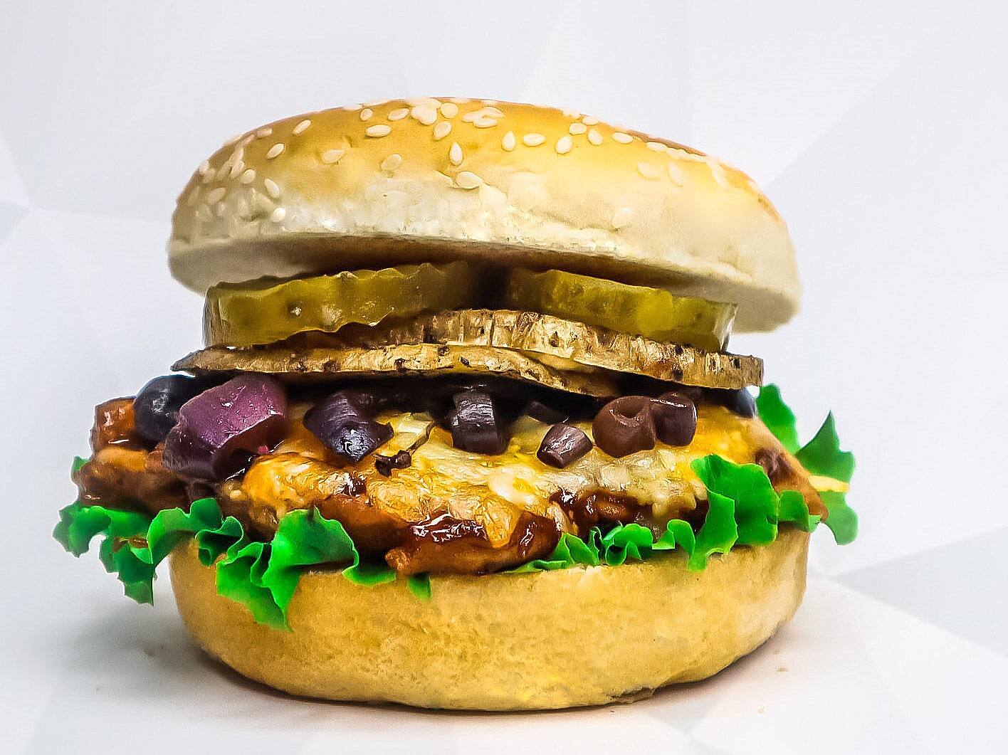 Royal Crown Burger Malviya Nagar New Delhi