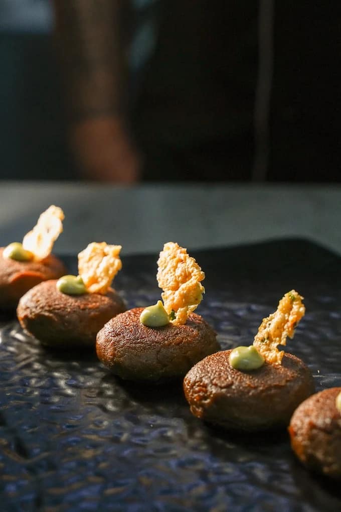 rooftop cafes, rooftop restaurants, cafes, coffee, cold coffee - Paro Modern Indian Bar - img3