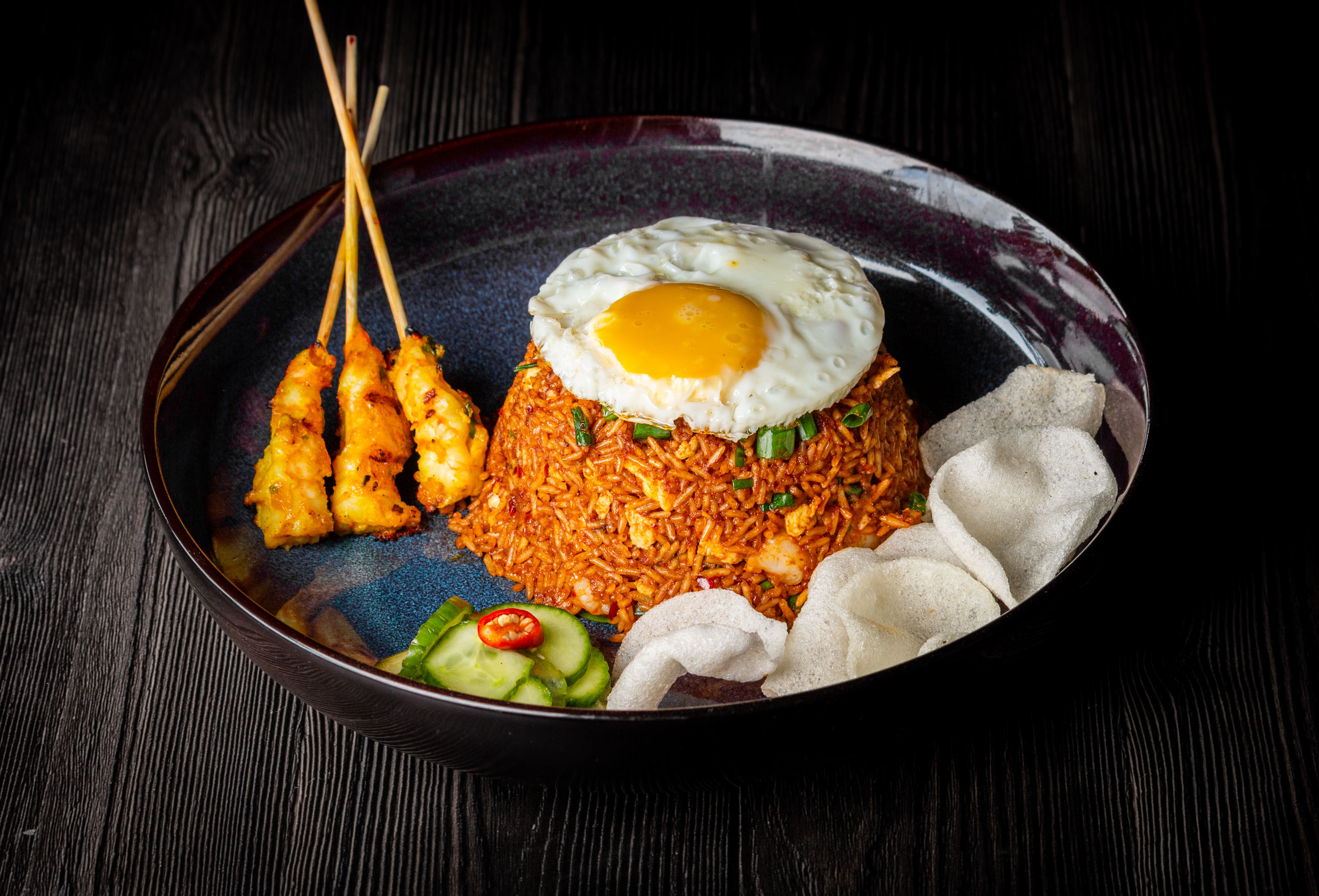 late night restaurants, late night food, late night dining, 24 hour restaurants, midnight food, late night cafes, night cafes, late night eateries, late night bars, nightlife restaurants - The 13th Floor - img2