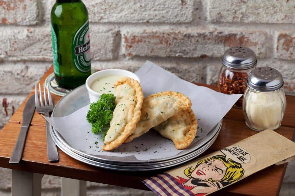 Pizza e Birra Sports Bar, Tanjung Duren, Jakarta Zomato