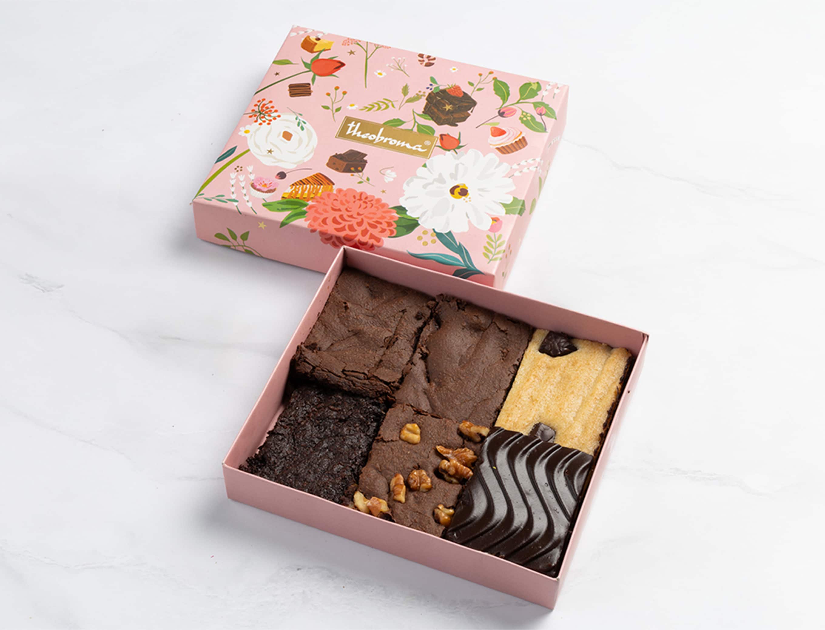 desserts, bakery, cakes, pastries, brownies, cookies, ice cream, cheesecake, tiramisu, cupcakes - Theobroma - img5
