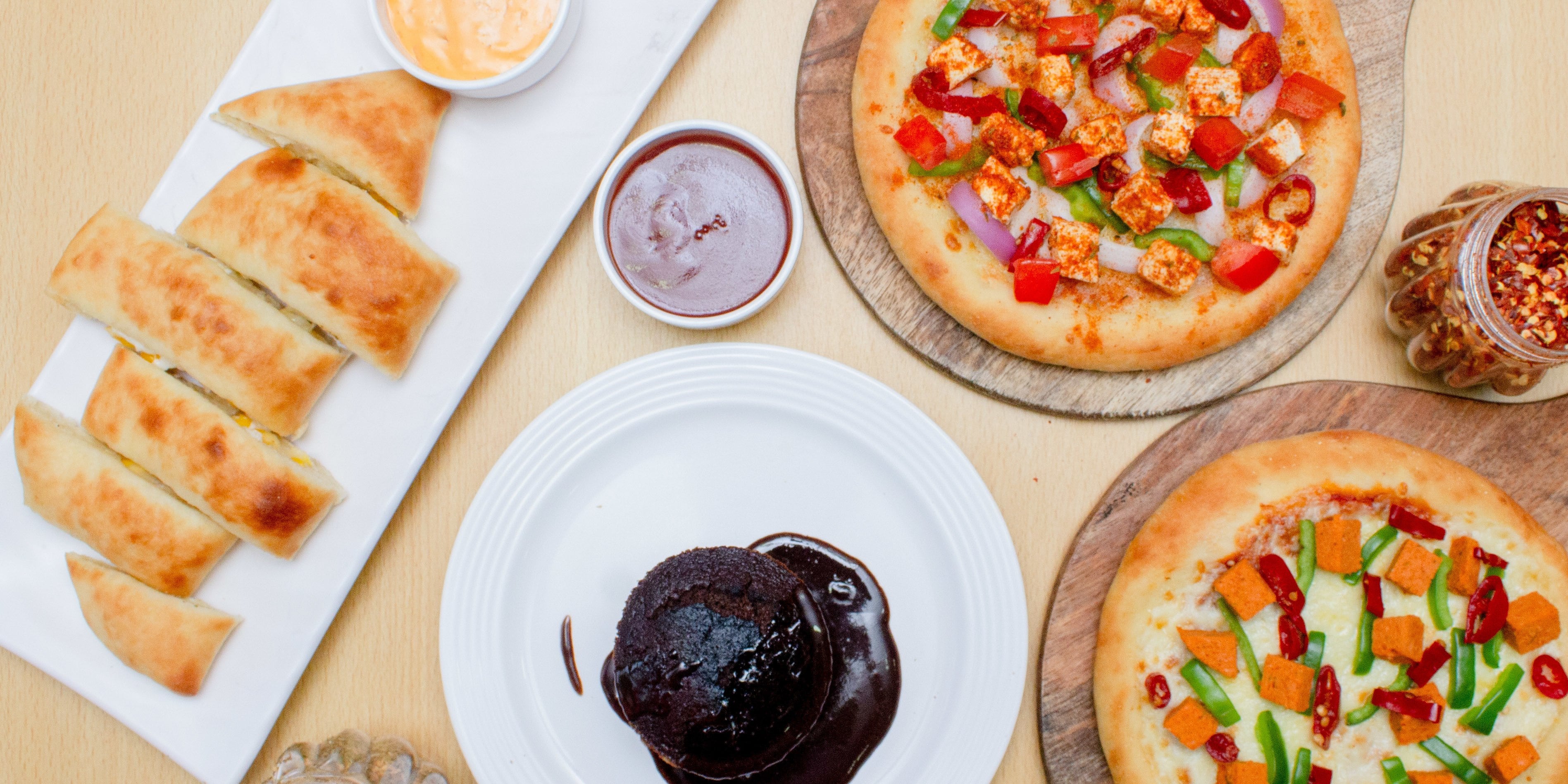 Pizza Connection, Kalkaji, New Delhi Zomato