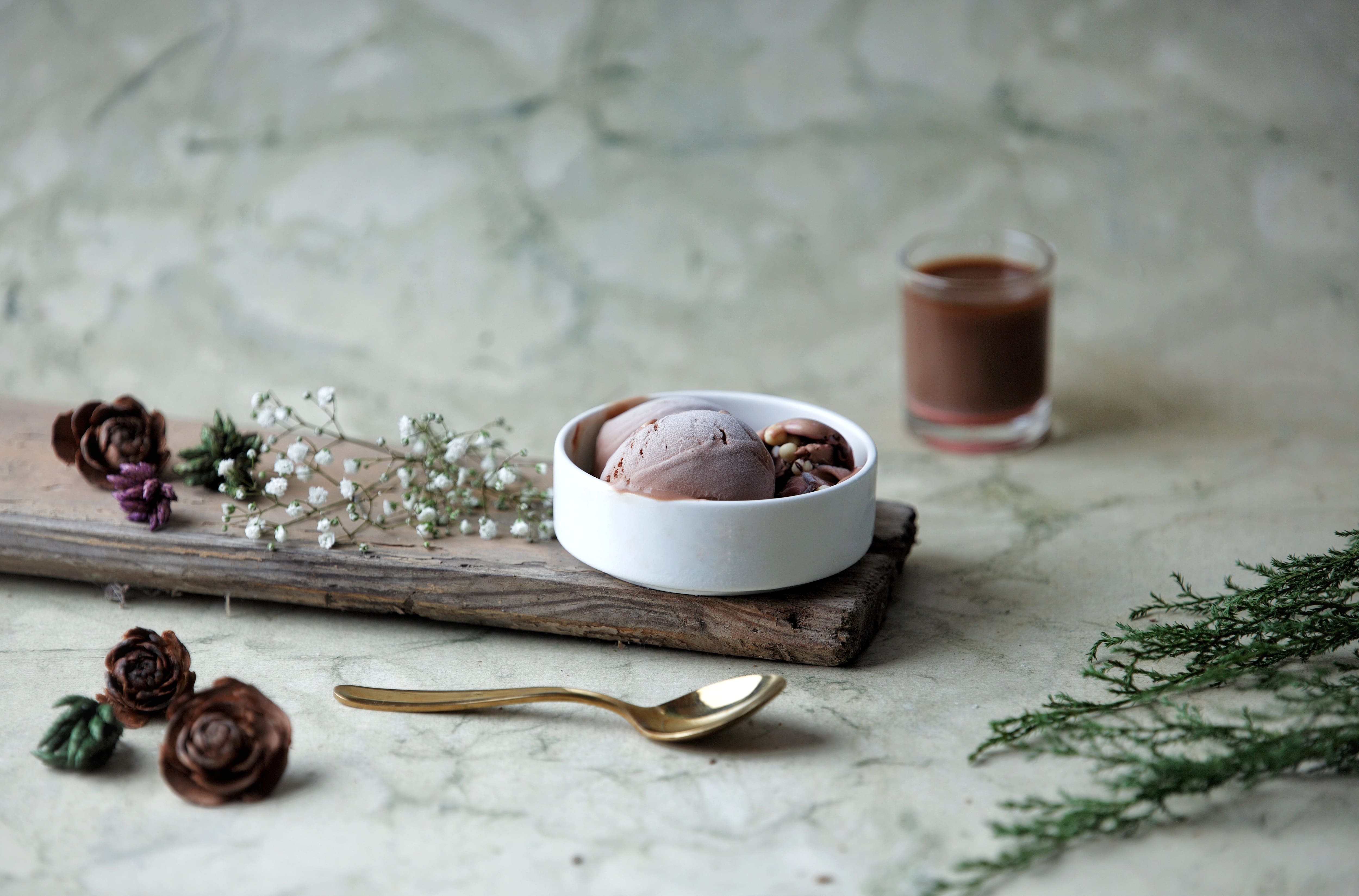 desserts, dessert parlours, late night desserts, desserts open late, ice cream - Les Amis - img1
