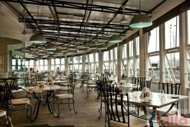 rooftop restaurants near me, rooftop dining near me, rooftop restaurants, rooftop cafe, restaurants on the beach near me - Pizza By The Bay - img5