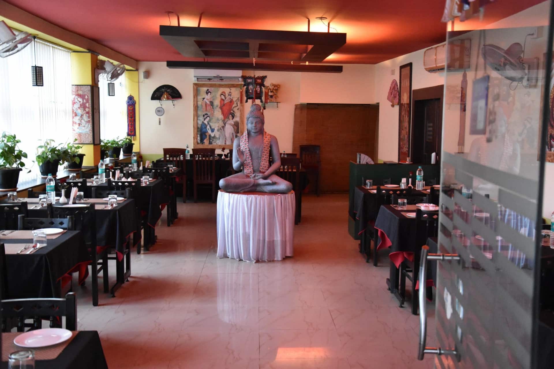 Restaurant image