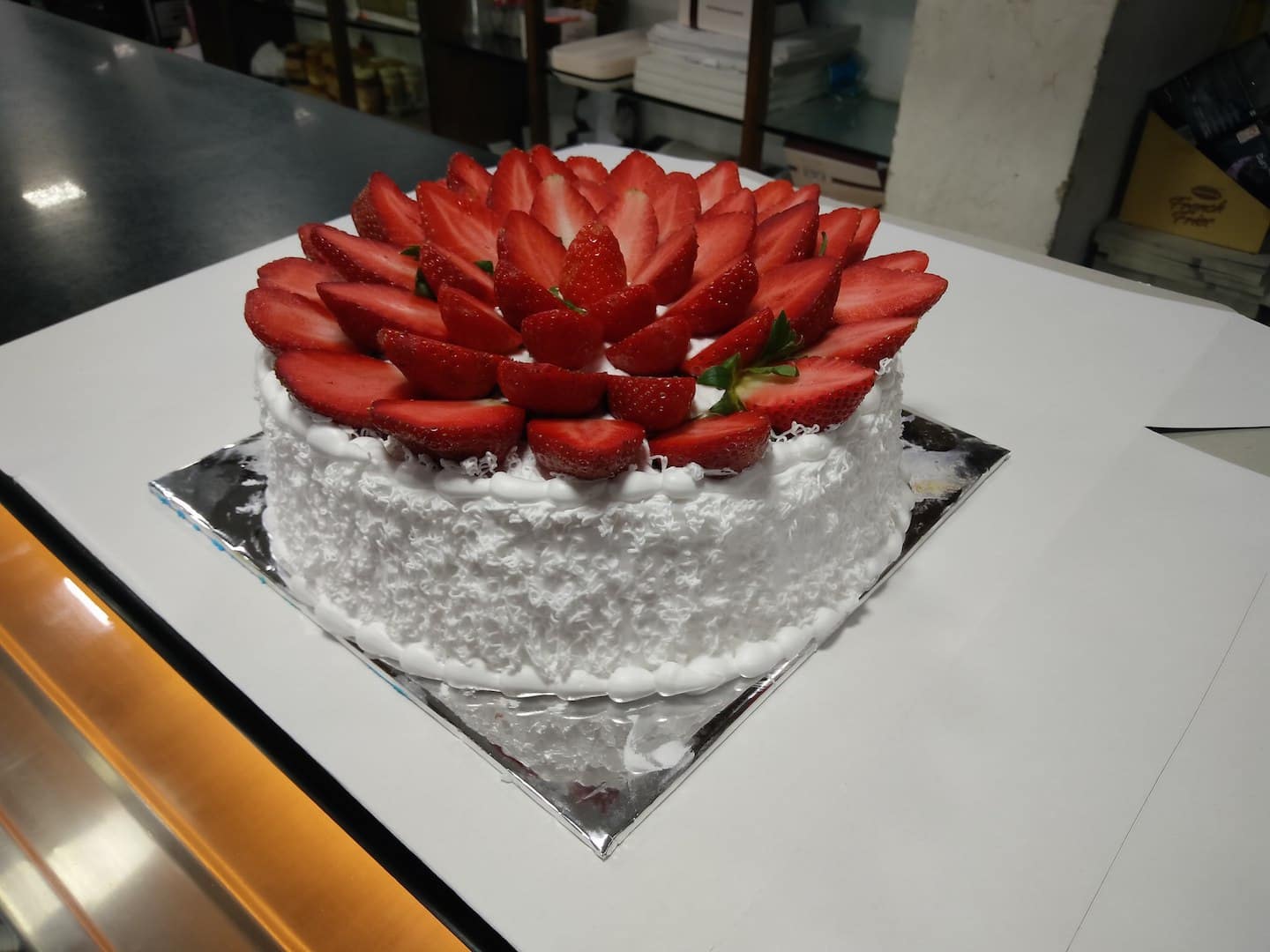 Share 141+ cakes and bakes maninagar latest kidsdream.edu.vn