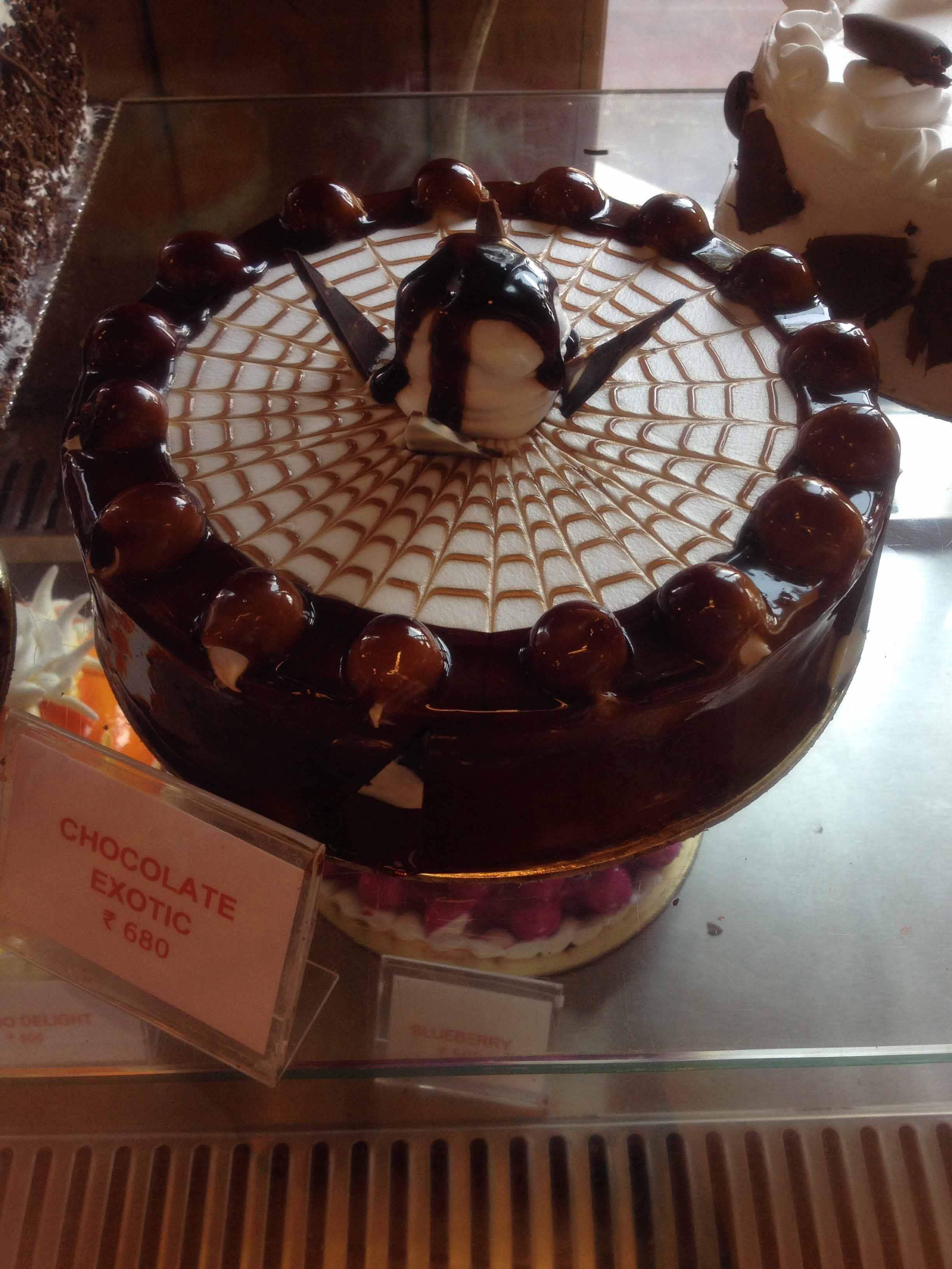 desserts near me, dessert places near me - The Temptation - 24 Hour Complete Food Shop - img3