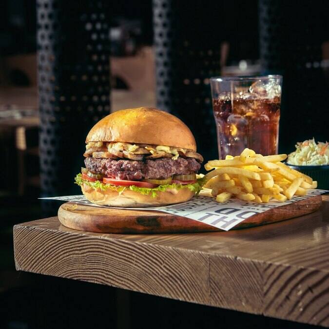 Buffalo Wings & Rings Reviews, User Reviews for Buffalo Wings & Rings, Kaslik, Kesserwein