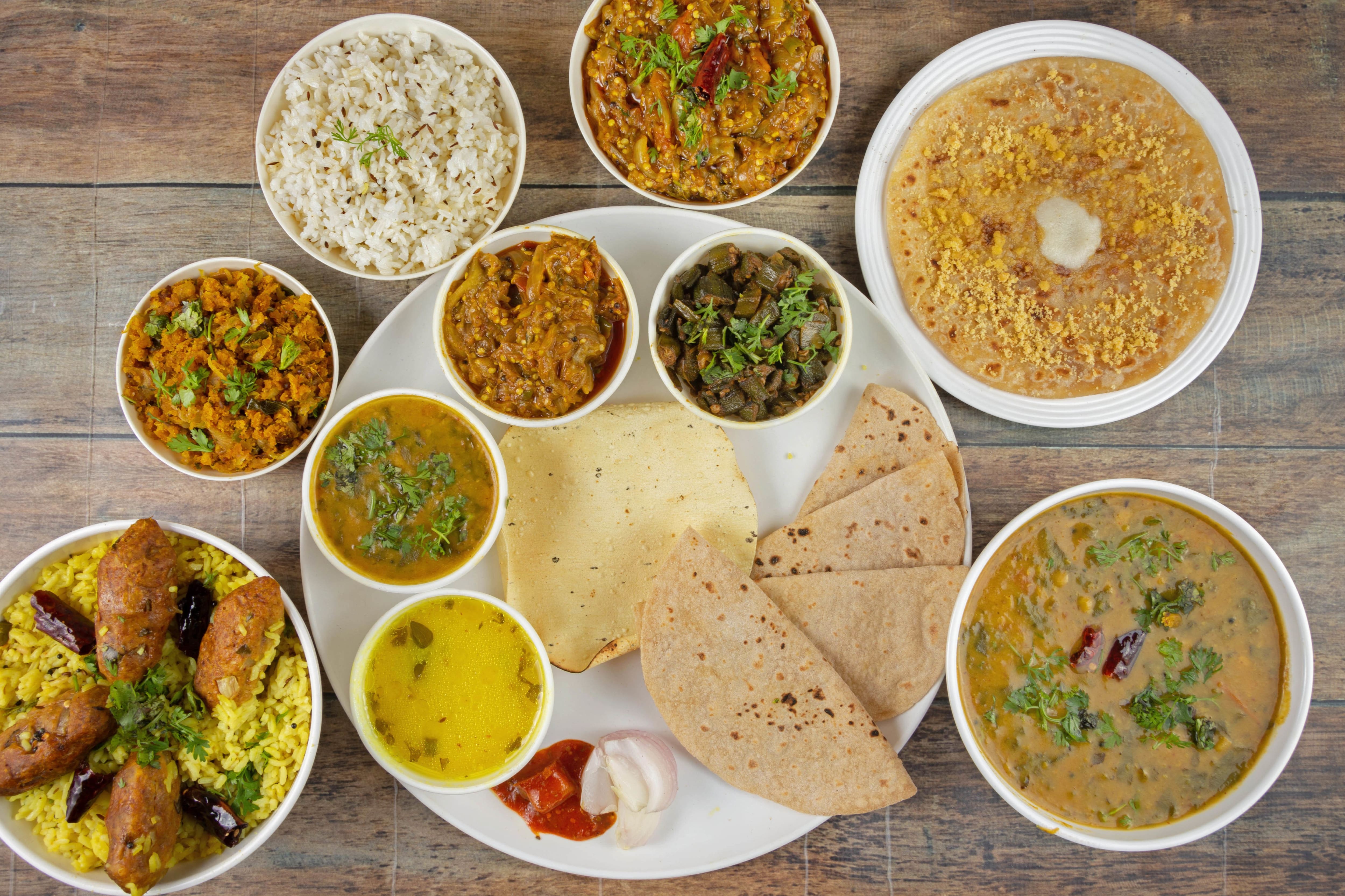 Aaicha Swayampak Maharashtrian Restaurant, Vivekanand Nagar, Nagpur ...