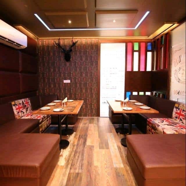 Grooves Restaurant & Lounge image