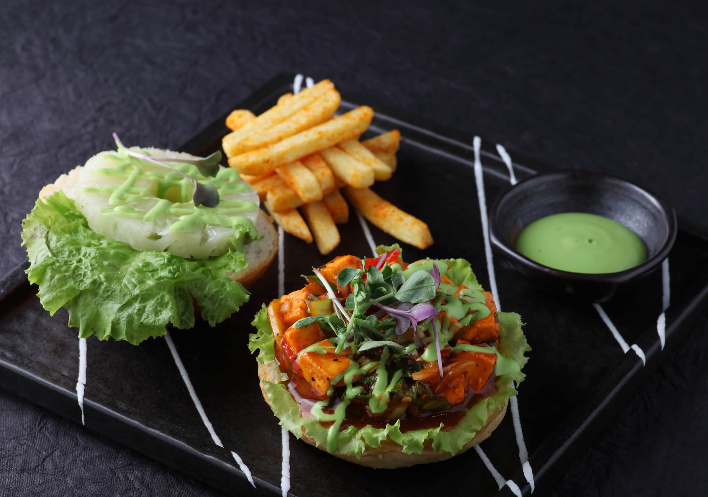 rooftop restaurants, rooftop dining, rooftop cafes, rooftop bars, terrace restaurants, open air restaurants, restaurants with a view - Sky Garden - img2