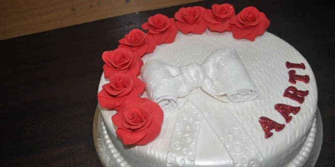 So simple yet beautiful, Rose pistachio cake with pistachio praline! # birthdaycake #cakes #cakesofinstagram #rosepistachiocake #baker… | Instagram