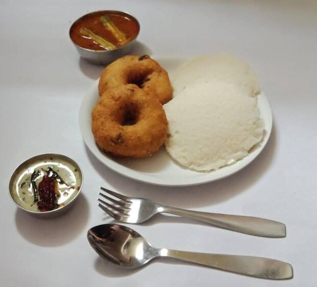 Goodluck Snacks, Aundh, Pune