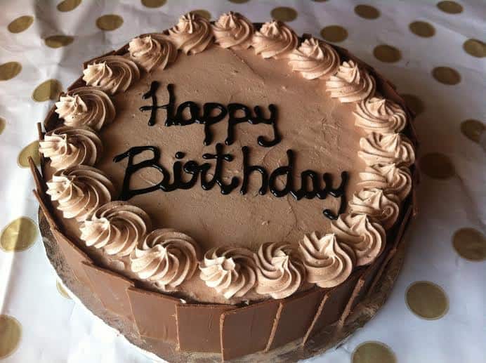 Happy Birthday Nitish Cake And Flower - Greet Name