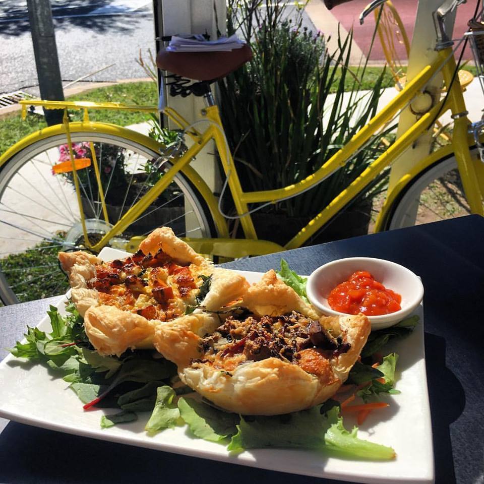 Little Corner Cafe, Wooloowin, Brisbane