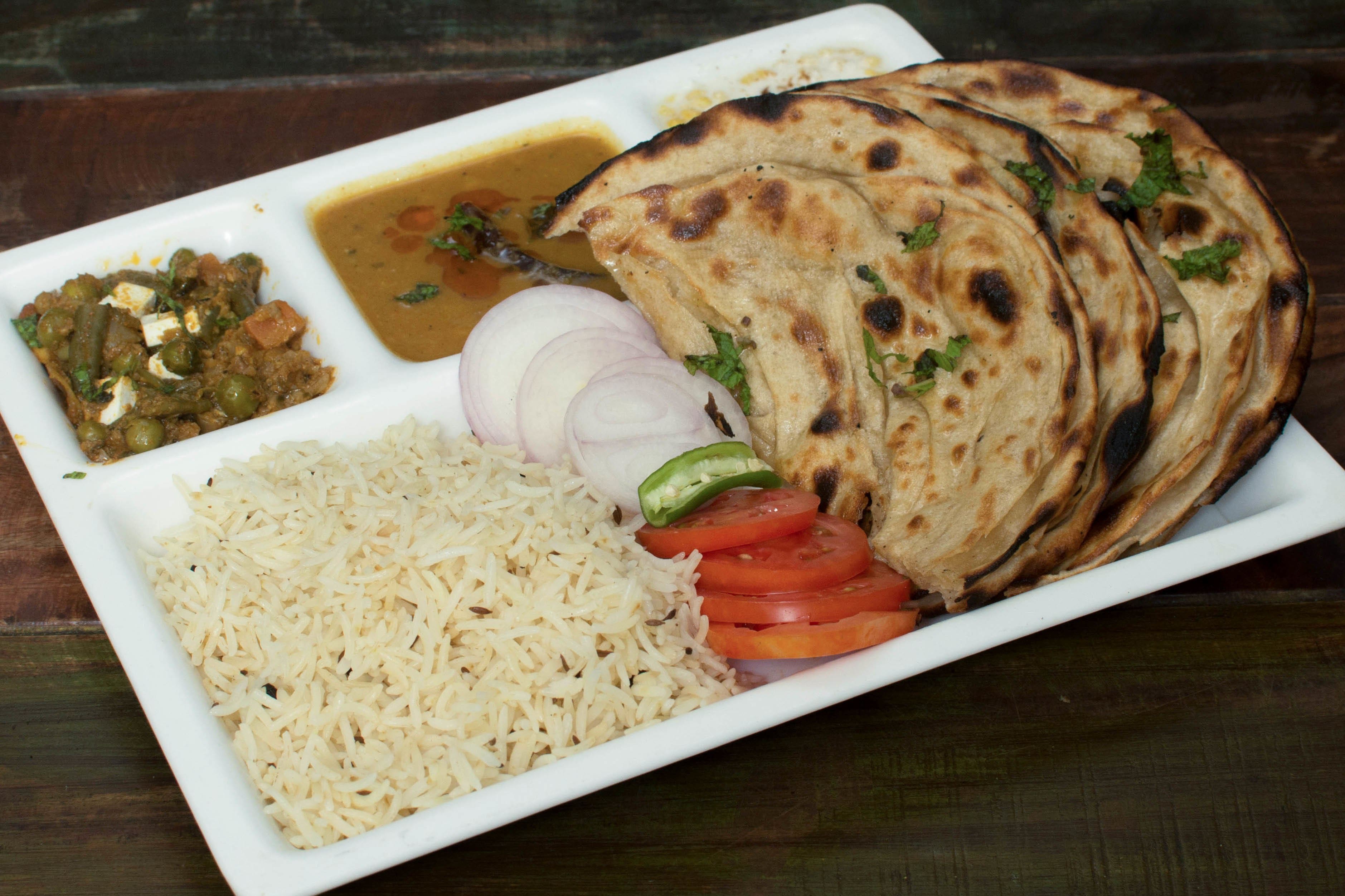 late night food, late night restaurants, midnight snacks, quick bites, fast food, street food, chaat, pani puri, pav bhaji, late night cafes - Punjabi Tadka Pure Veg Restaurant - img5