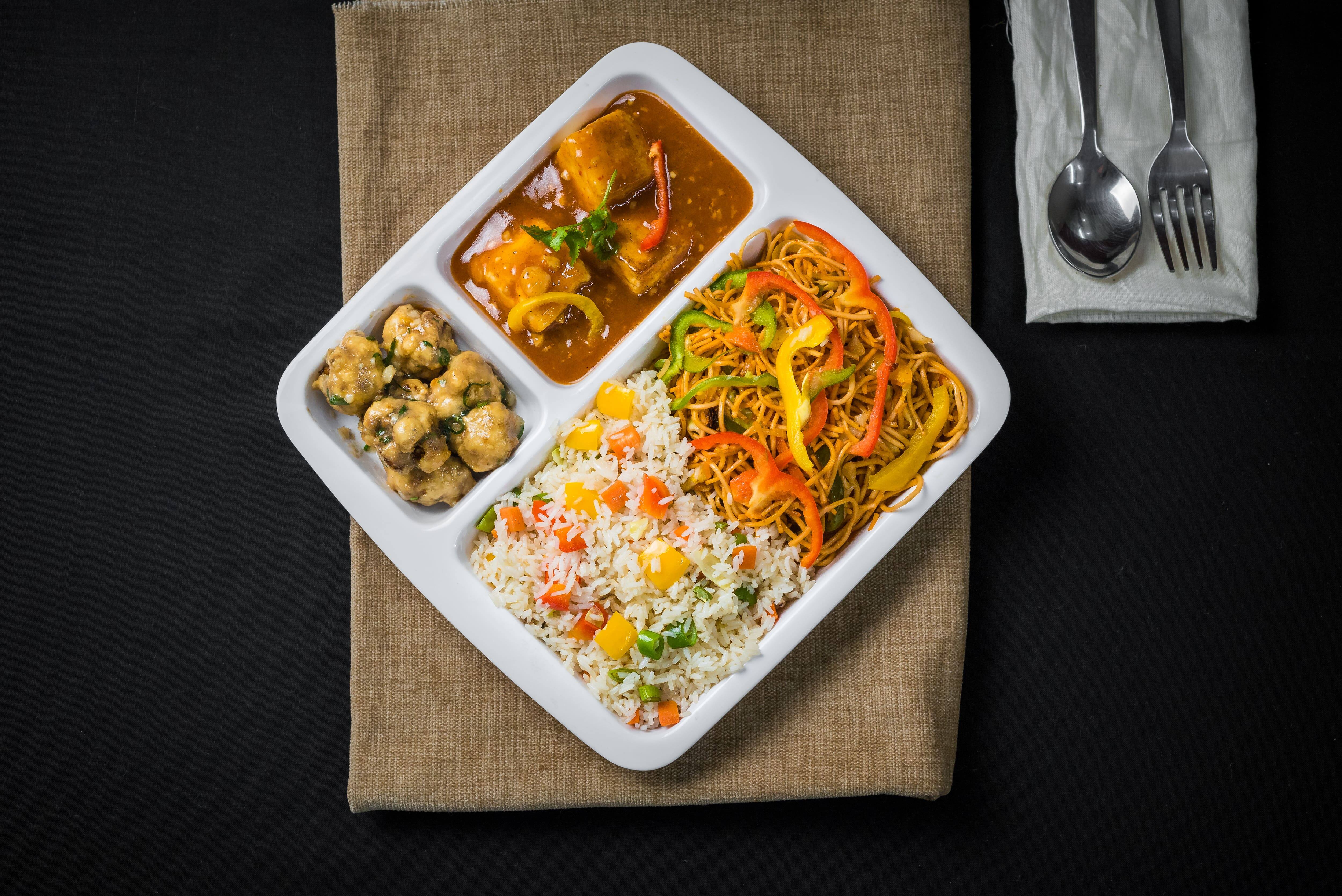 Hot Pot Restaurant, Uzan Bazaar, Guwahati Zomato