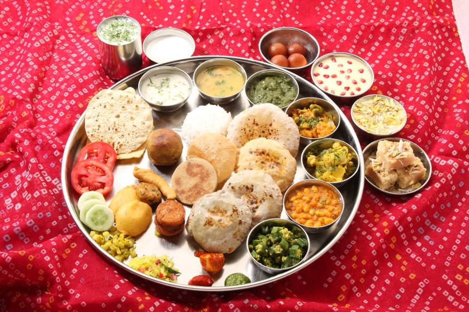 vegetarian restaurants near me, pure veg restaurants near me, family restaurants near me, veg restaurants, pav bhaji, vada pav, veg thali near me, thali near me, veg biryani, vegetarian food - Shree Thaker Bhojanalay - img5