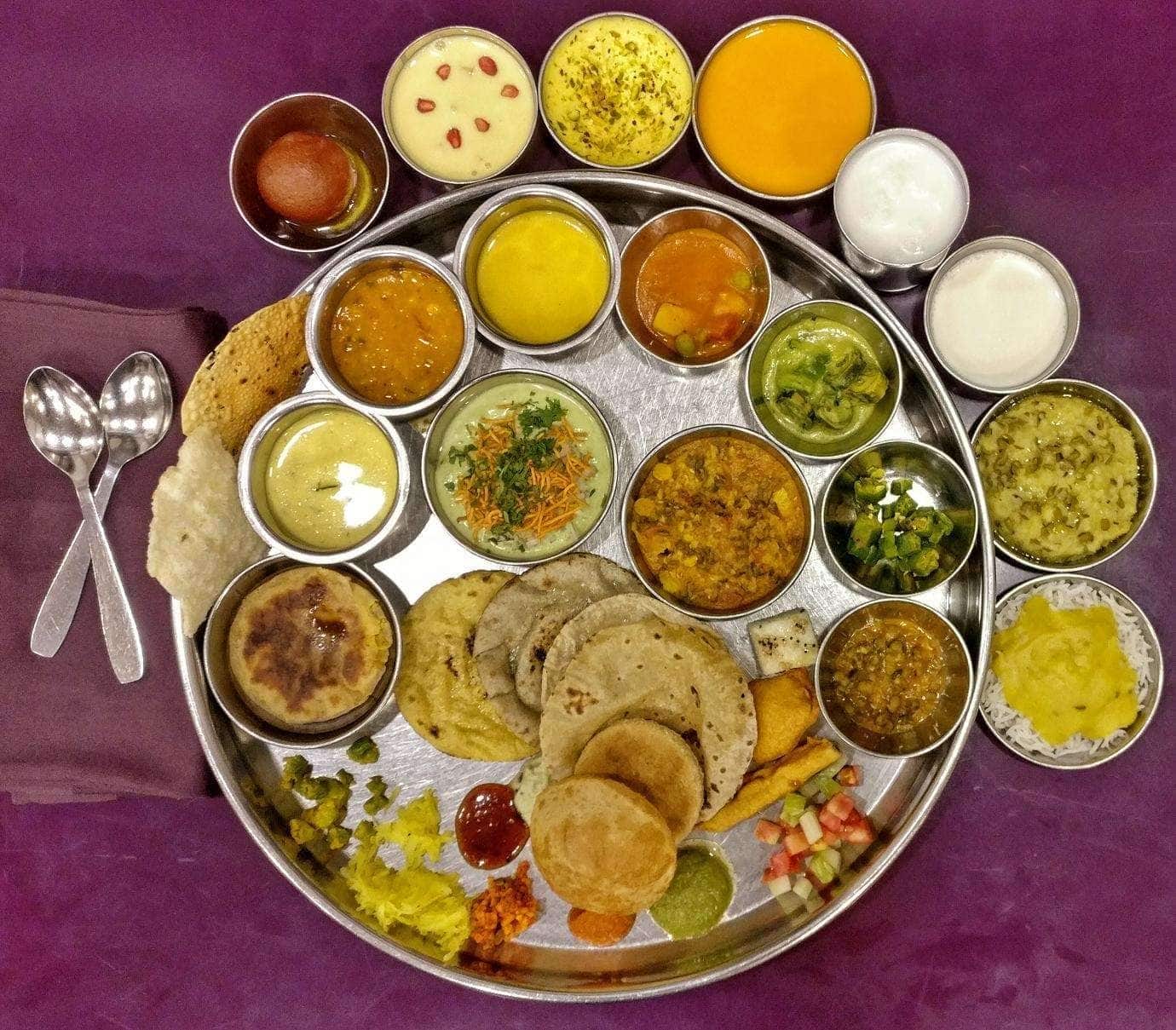 vegetarian restaurants near me, pure veg restaurants near me, family restaurants near me, veg restaurants, pav bhaji, vada pav, veg thali near me, thali near me, veg biryani, vegetarian food - Shree Thaker Bhojanalay - img3