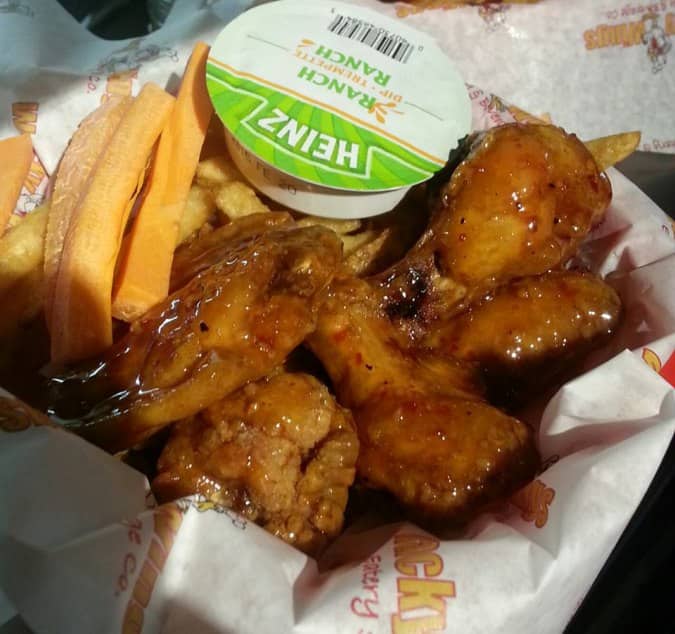 Wacky Wings, Mississauga, Toronto Urbanspoon/Zomato