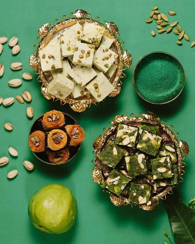 dessert places, dessert cafes, dessert restaurants, dessert shops, sweet shops, dessert parlours, bakeries, ice cream parlours, patisserie, chocolate cafes - Sindhi Sweets Since 1976 - img1