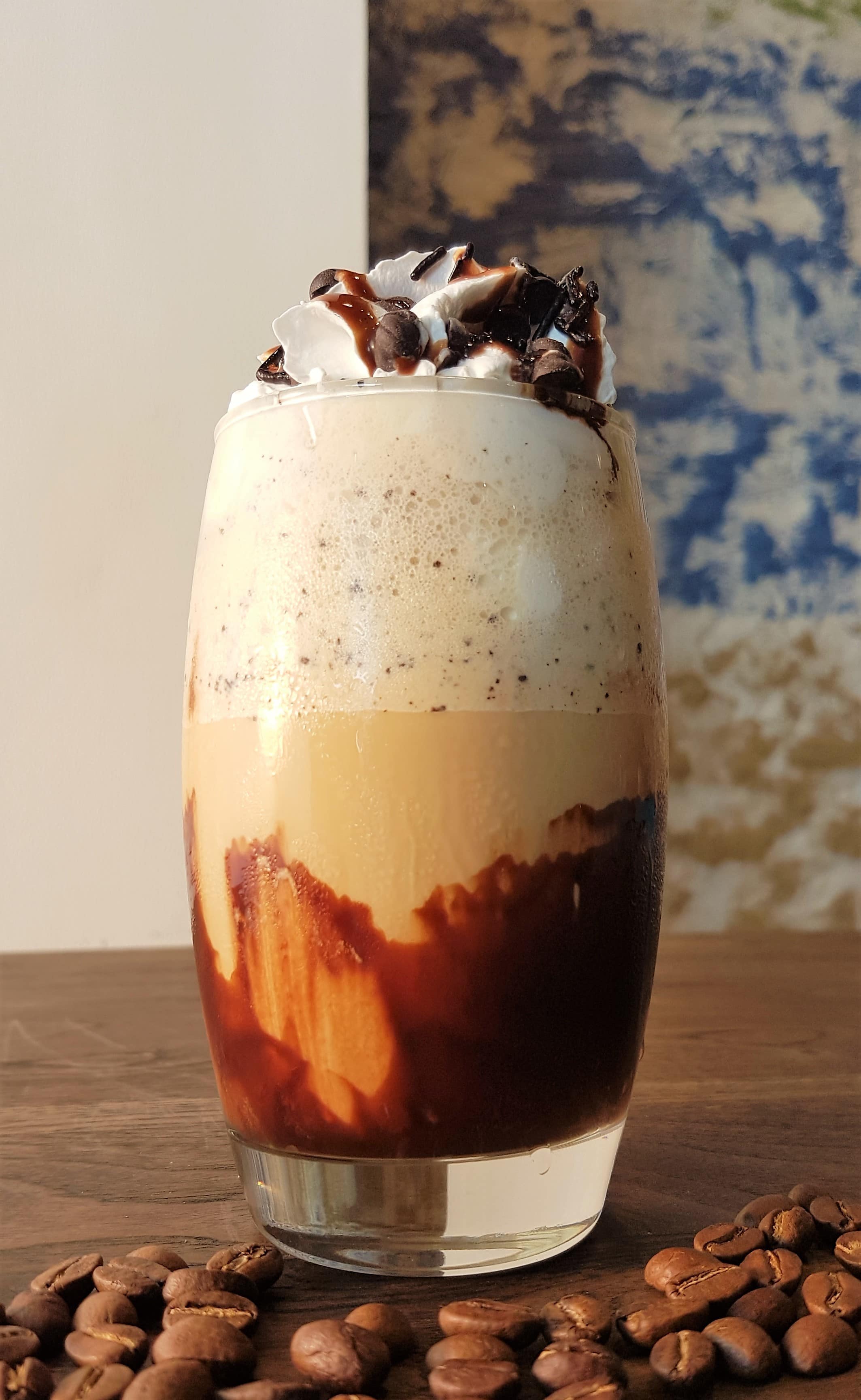 hot chocolate, hot chocolate cafes, chocolate cafes, chocolate drinks, cafes, dessert cafes - The Dark Roast - img2