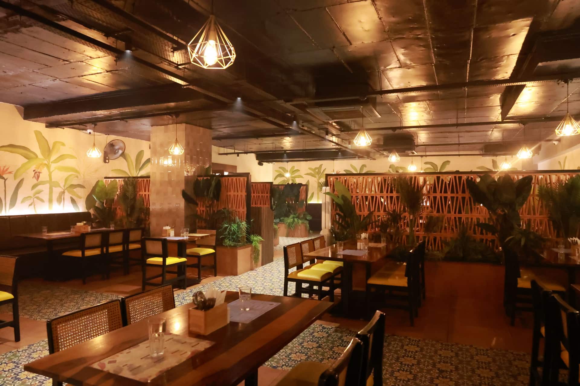 Restaurant image