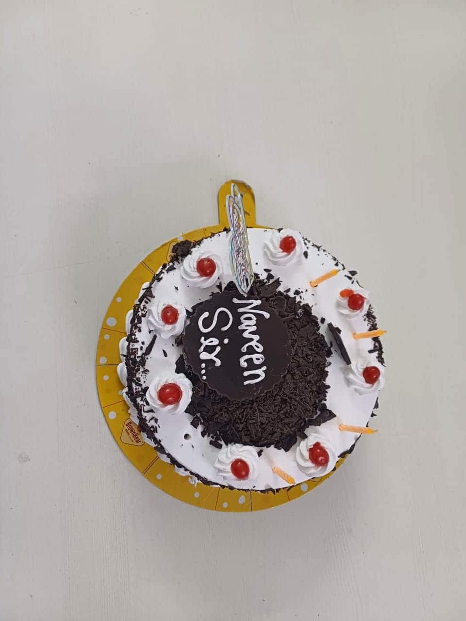 Chocolate cake for birthday girl🎂 🎉💁 - Creamy_creation90 | Facebook