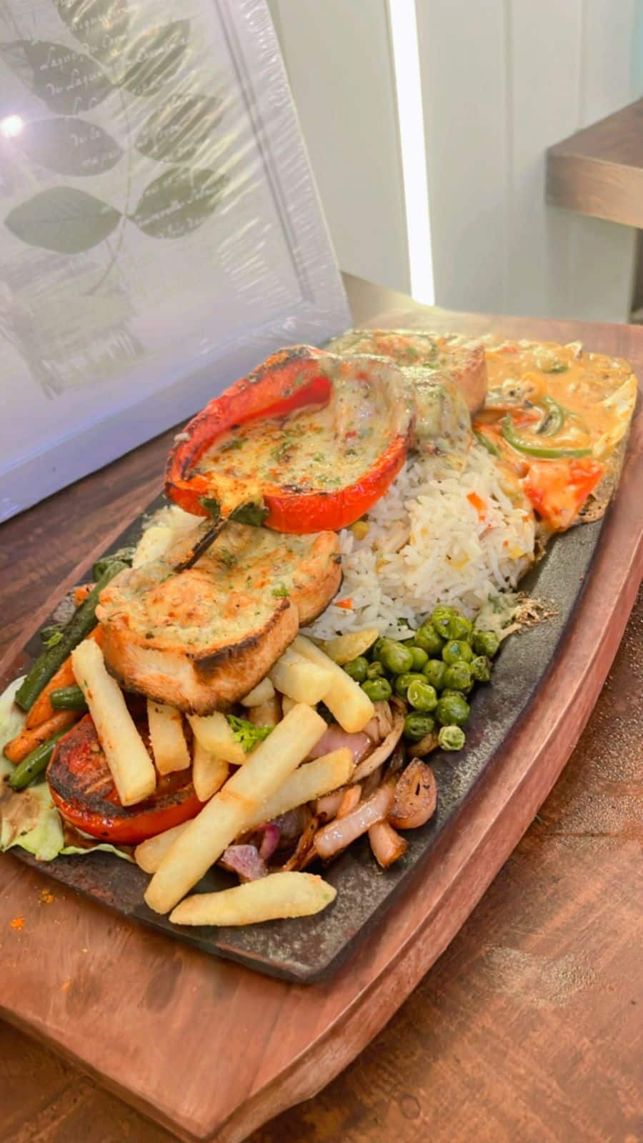 Cravings Cafe & Restro, Kandivali West, Mumbai | Zomato