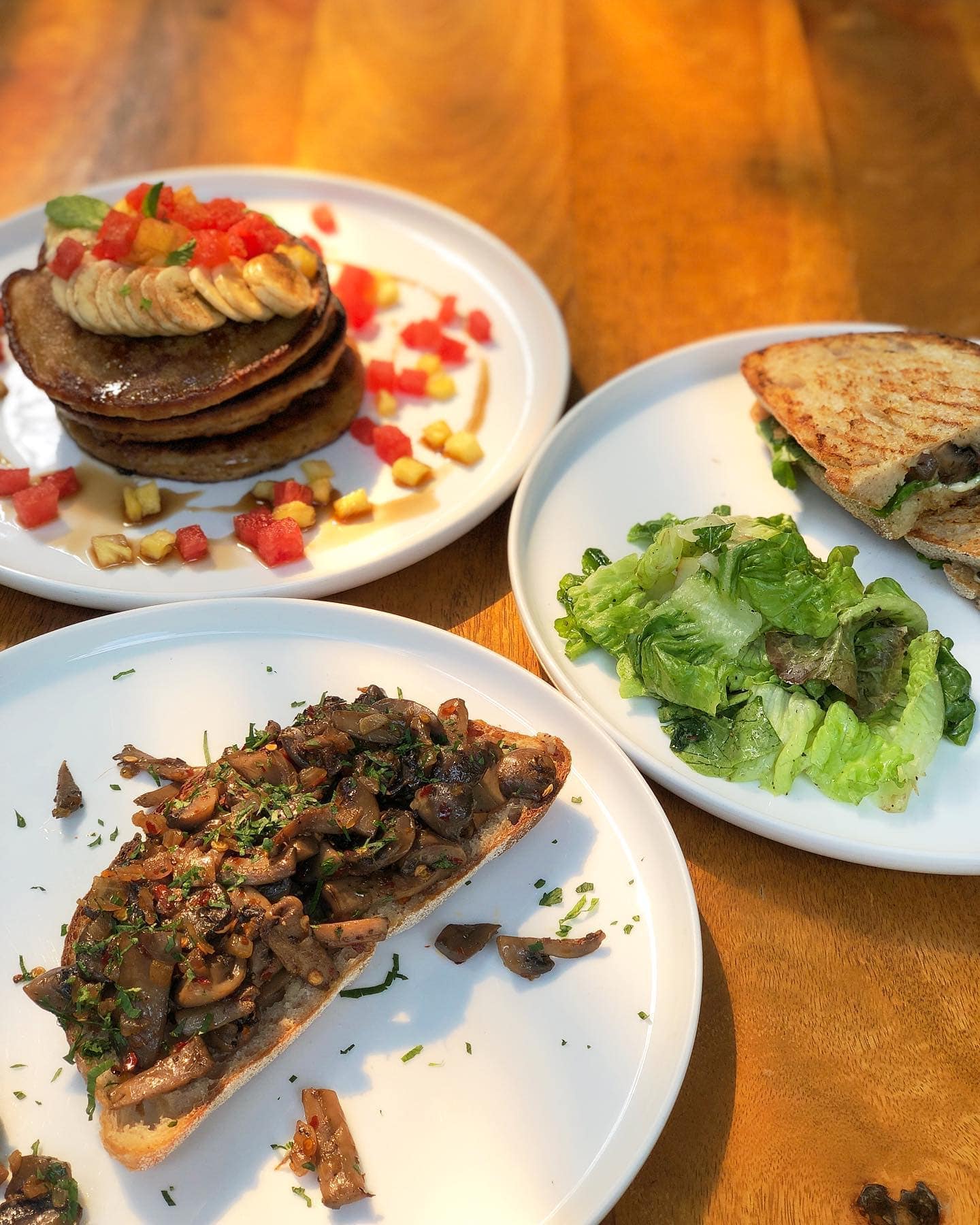 Breakfast restaurants near me, breakfast spots - One O Eight Cafe - img5