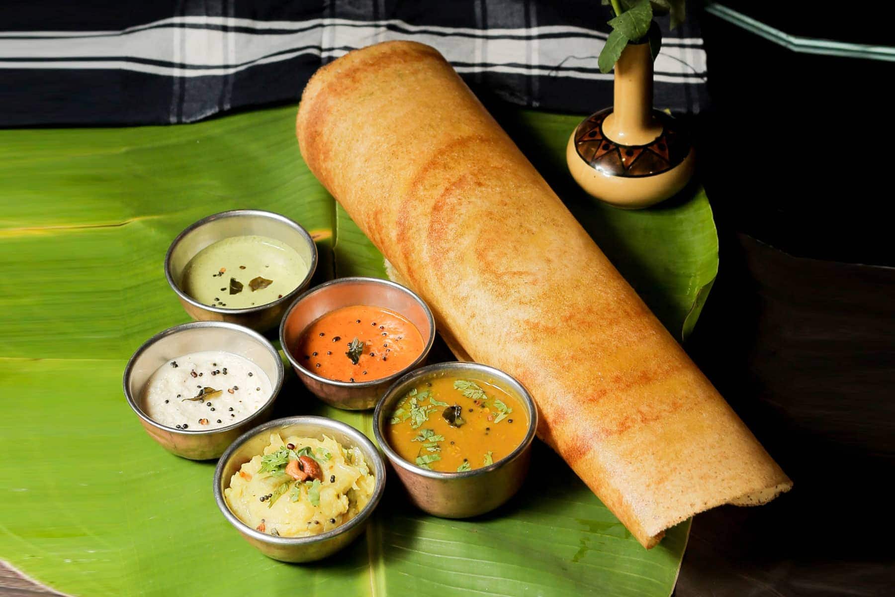 south indian restaurants, south indian food, south indian restaurants near me, dosa, idli - Naivedyam - img2