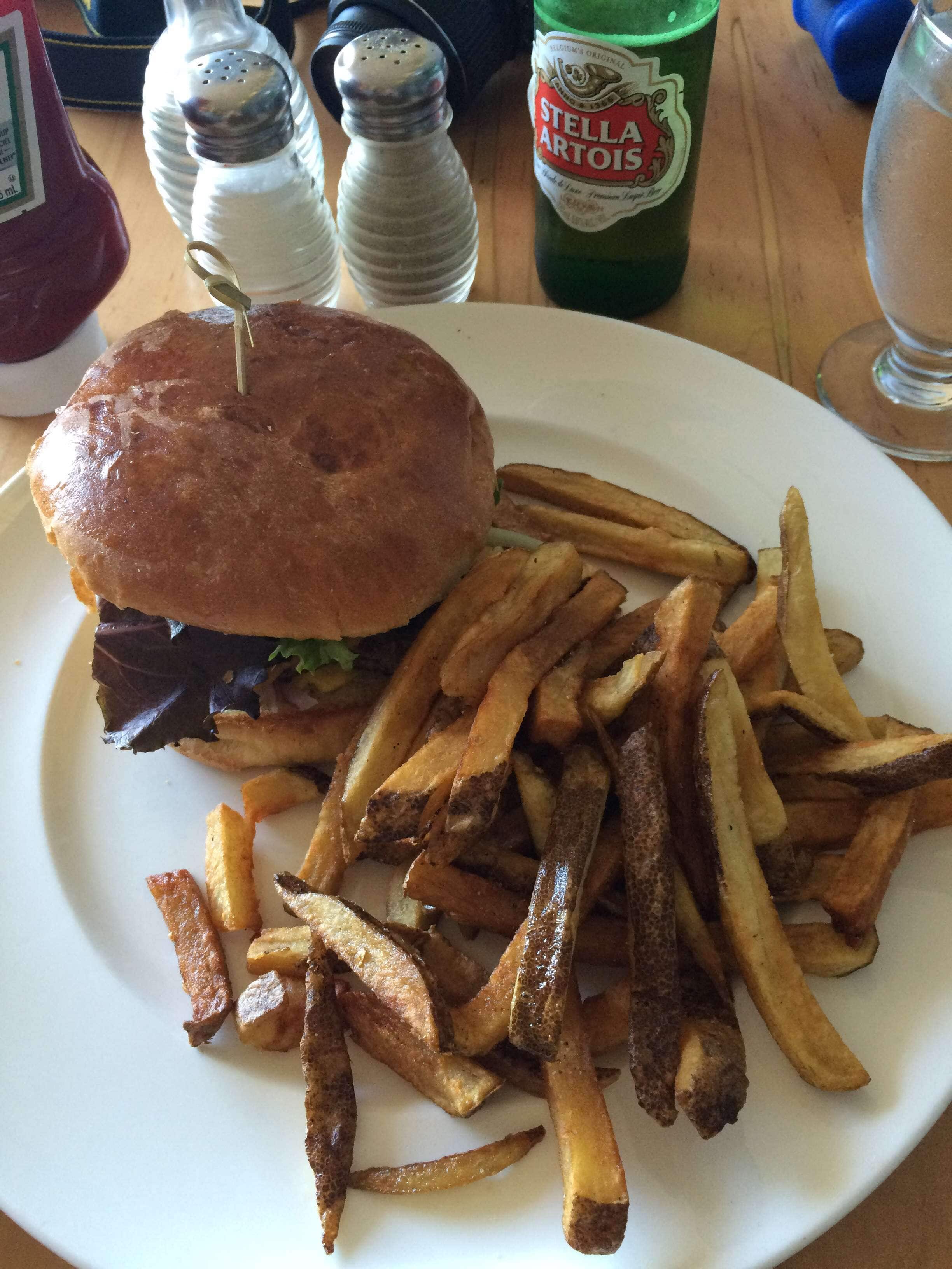 Sea Gulls Restaurant & Bar, Hecla Island, Gull Harbour Zomato