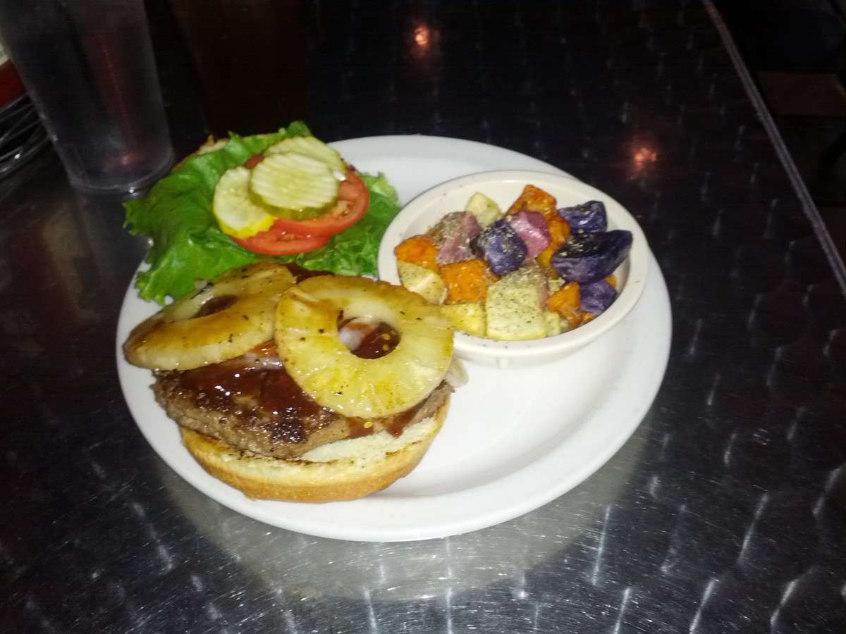 Peach's Grill, Yellow Springs, Dayton