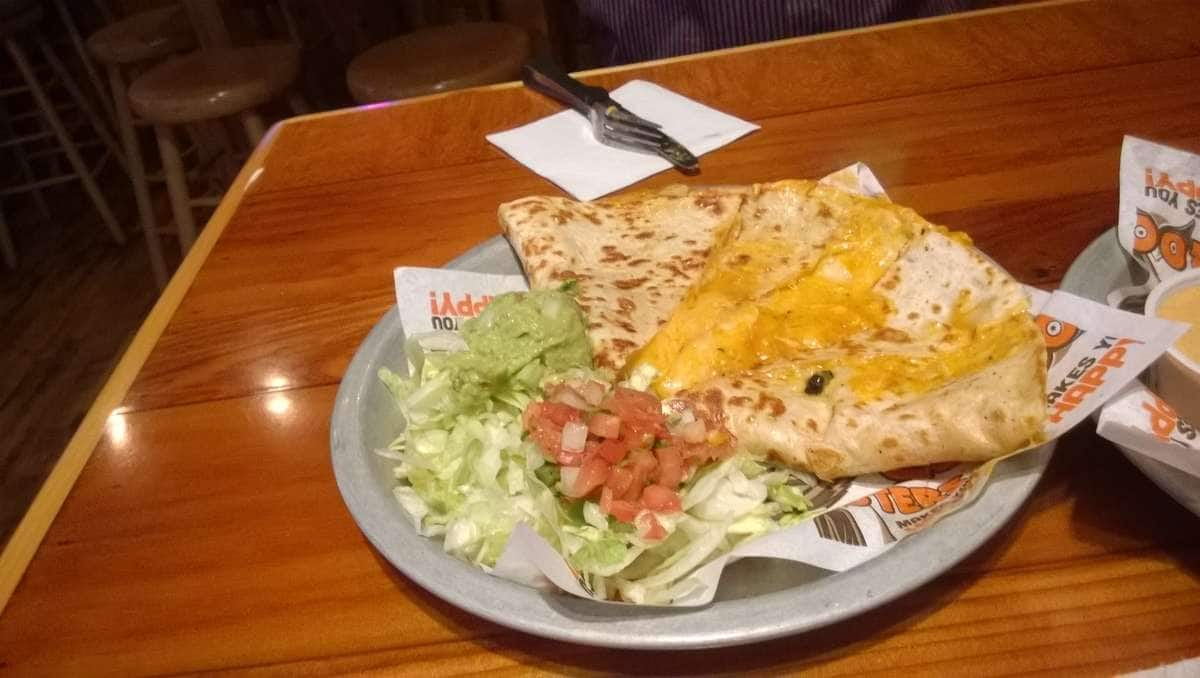 Hooters, Brookfield, Milwaukee | Zomato