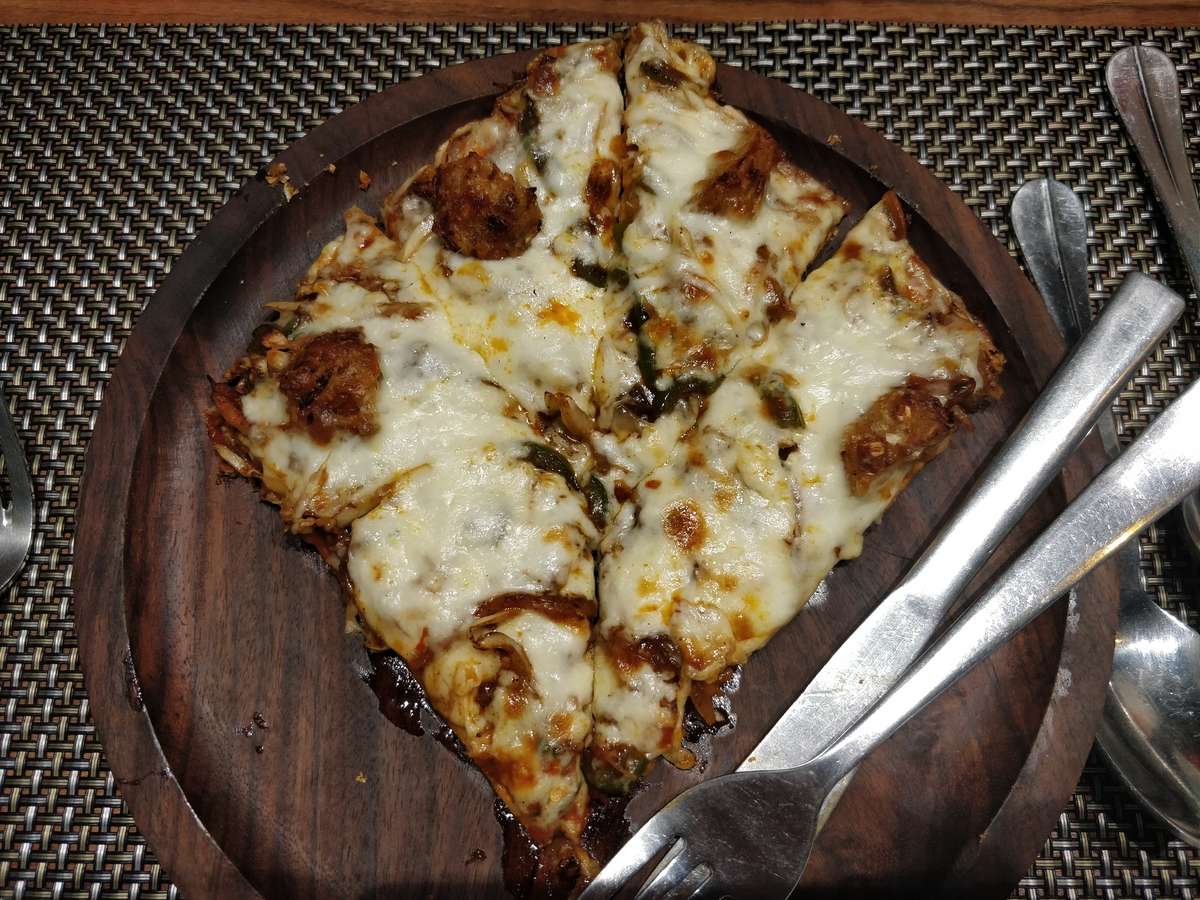 Abhishek Soni S Review For Unique Eats Restro Cafe Navrangpura