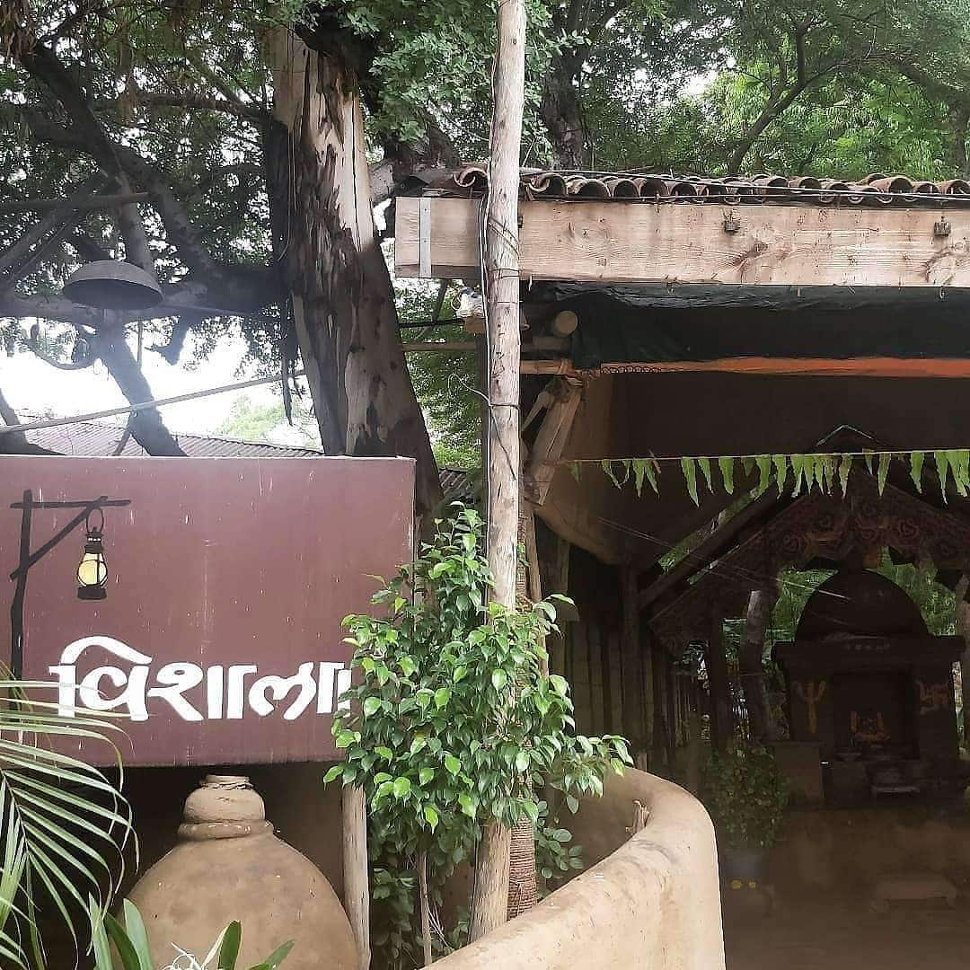 gujarati thali, gujarati thali near me, khaman, dhokla, khaman near me - Vishalla - img1