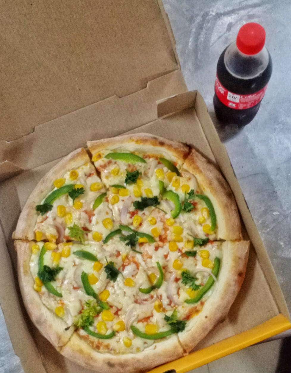 Crusto's Cheese Burst Pizza, Sarjapur Road, Bangalore Zomato