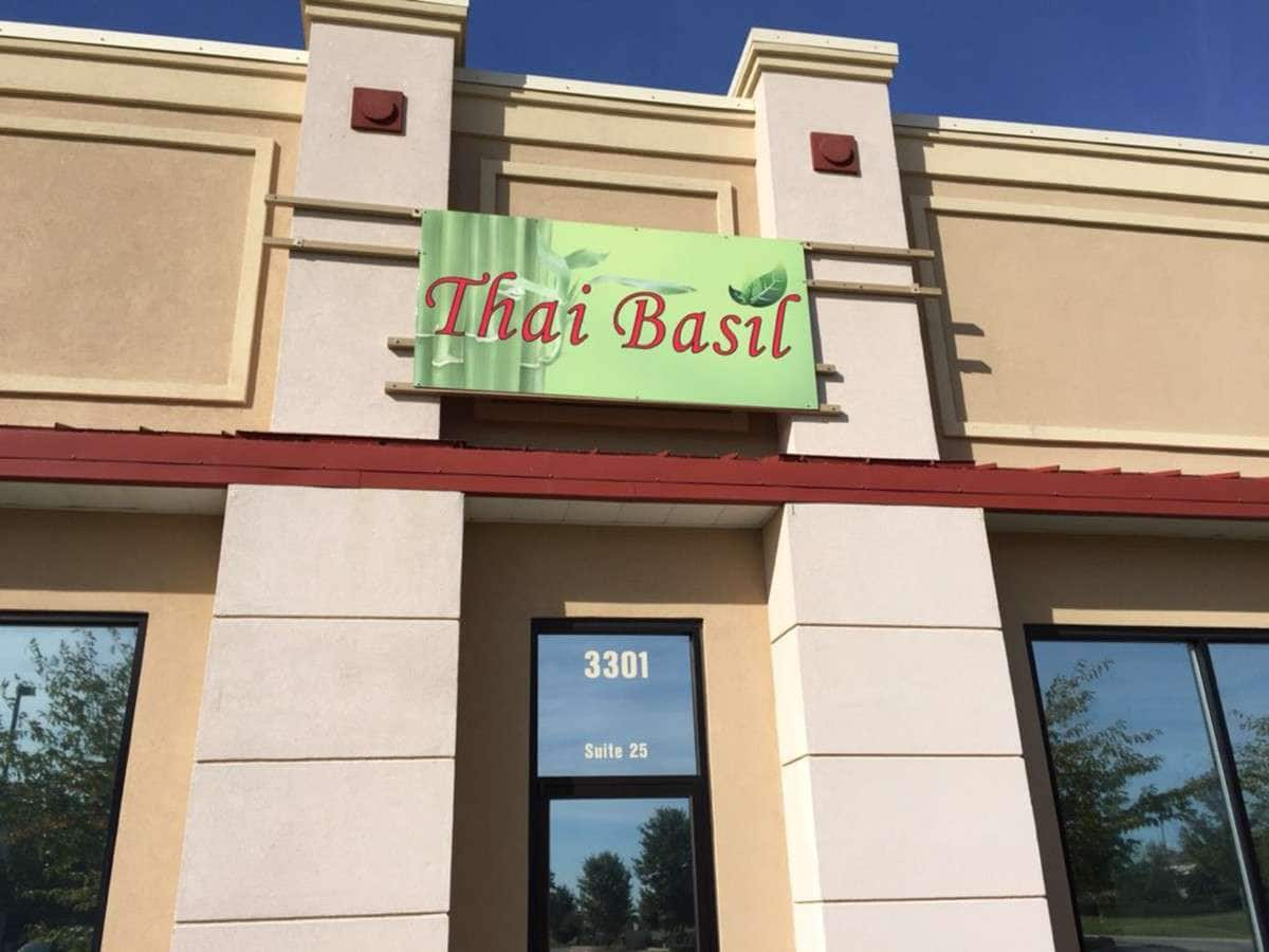 Thai Basil Bentonville Northwest Arkansas Zomato   330126fef40484d6abf483f4713220b5 