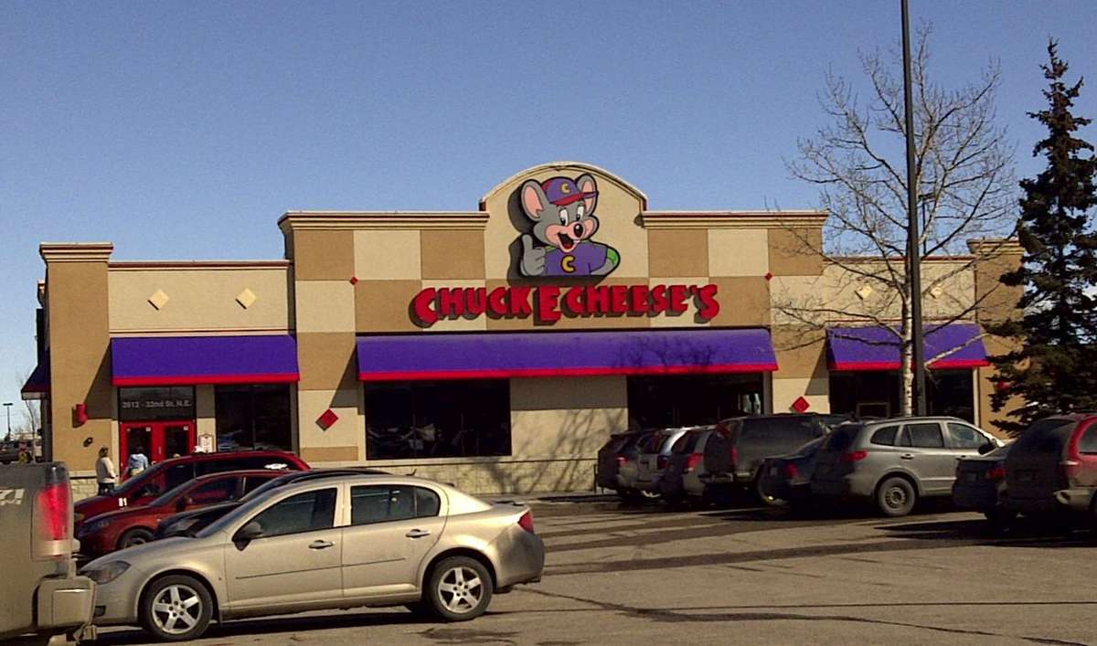 Chuck E Cheese's, Northeast, Calgary - Urbanspoon/Zomato