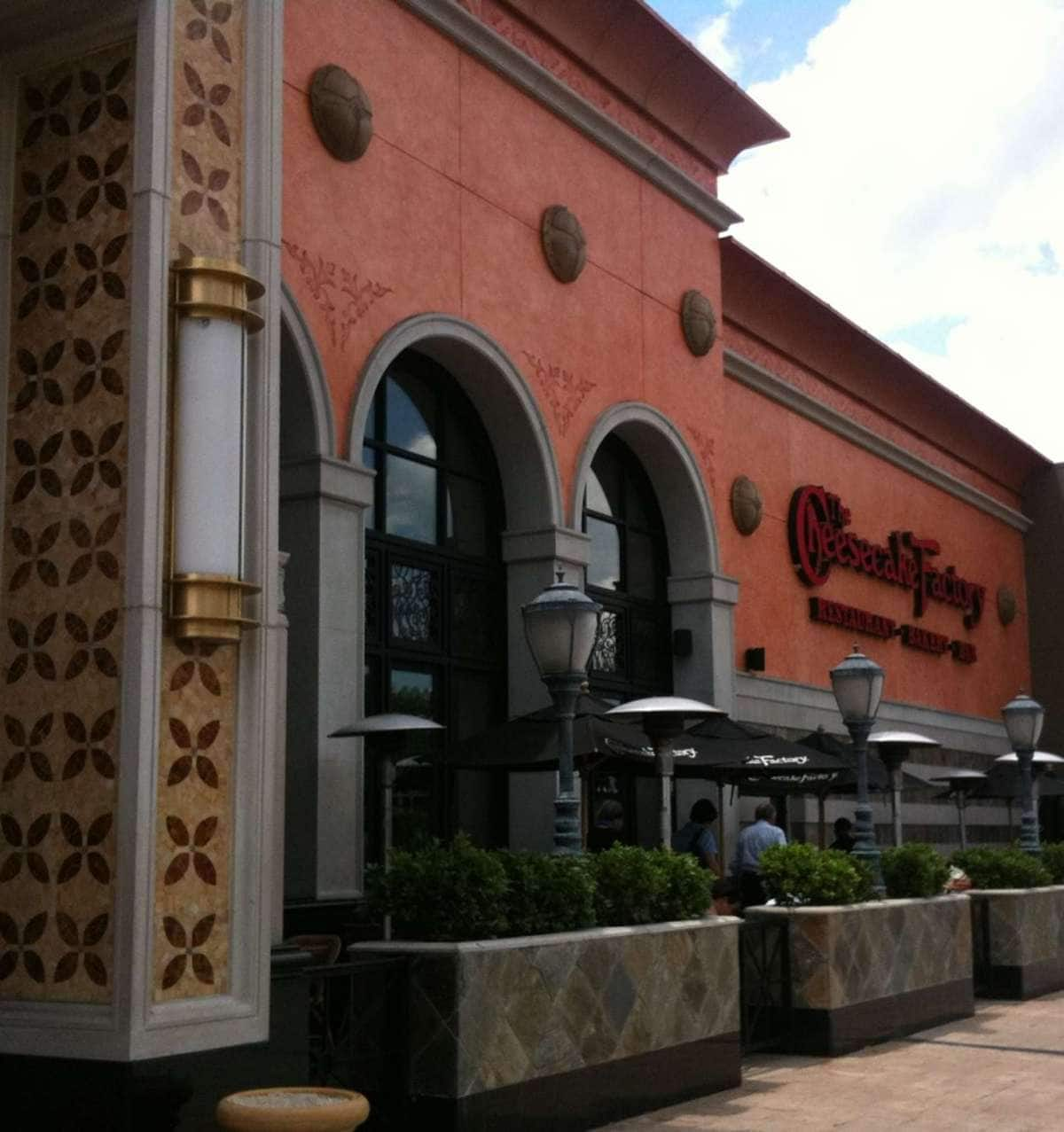 The Cheesecake Factory at Crabtree Valley Mall, Raleigh, Research