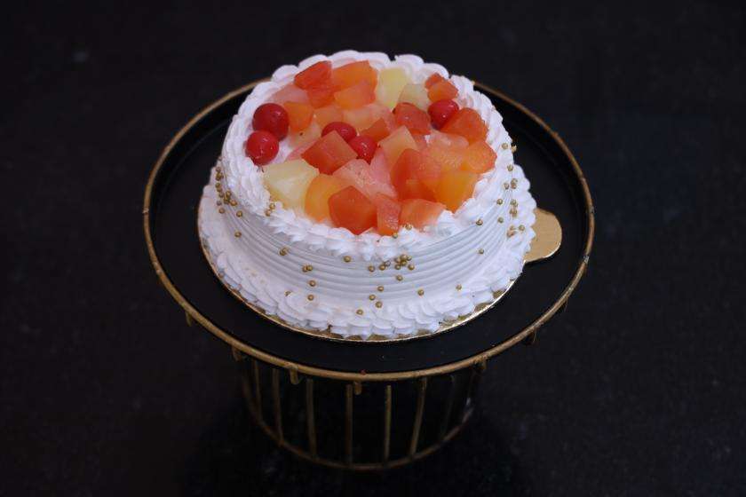 Creative Cakes, Sector 72, Noida order online Zomato