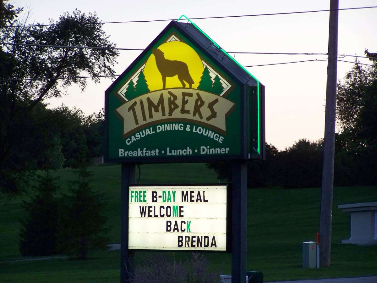 steak restaurants in angola indiana