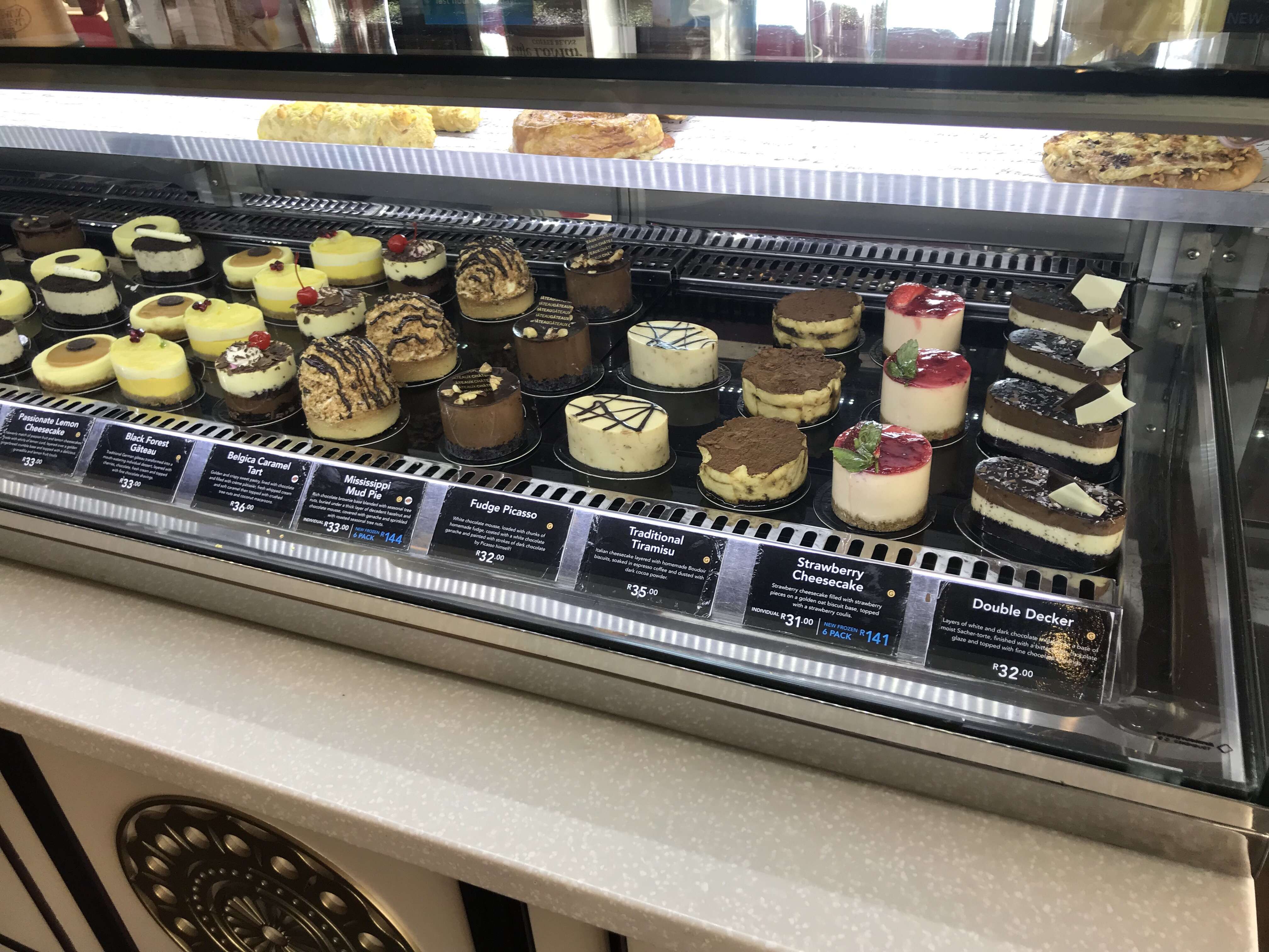 Chateau Gateaux Patisserie Reviews User Reviews For Chateau Gateaux Patisserie Illovo Sandton