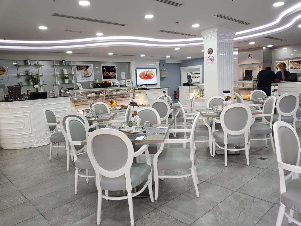 White Ambient Restaurant Jumeirah Lake Towers Jlt Dubai Zomato