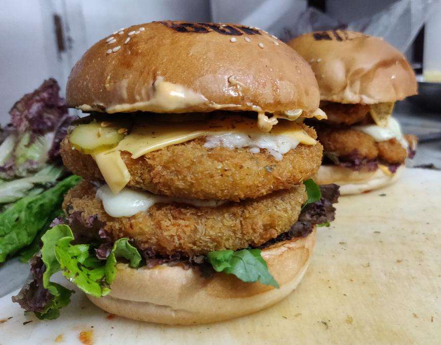 This Late Night Delivery Joint Delivers Gourmet Burgers In Faridabad!