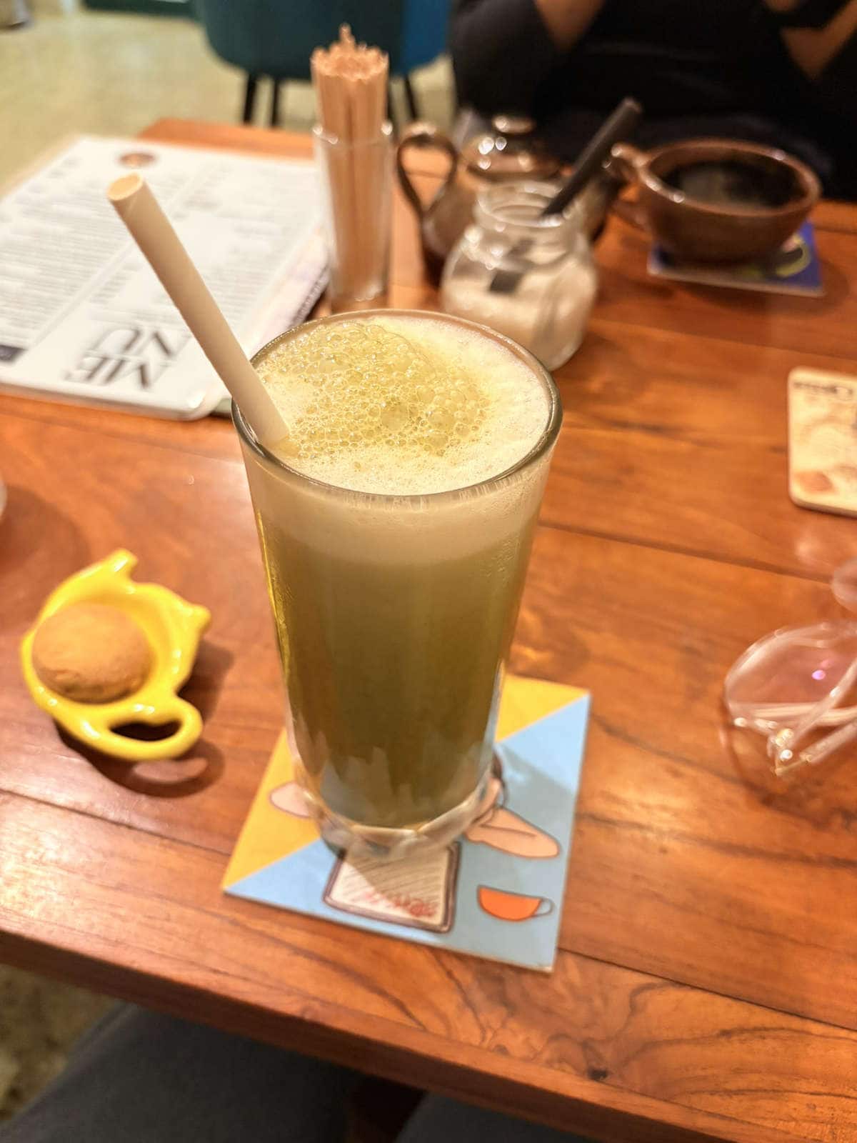 matcha, matcha cafes, matcha latte, matcha drinks, matcha desserts, japanese cafes, green tea cafes, matcha beverages - Karma Kettle - img2