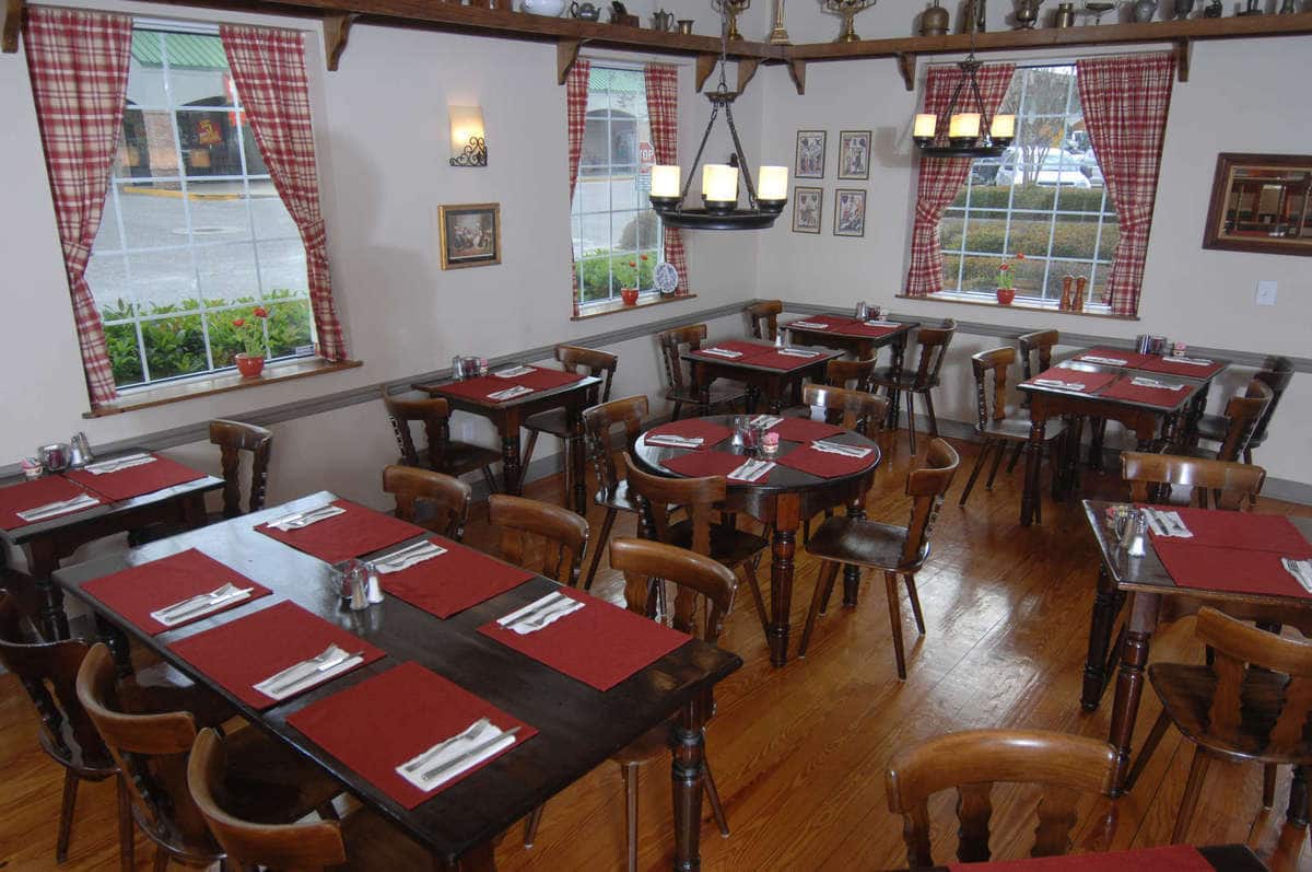 Helga's Restaurant & Biergarten, Niceville, Destin Zomato